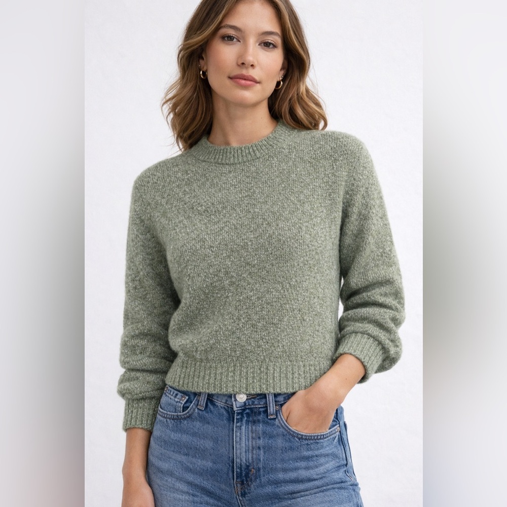 BIANCO & BLU Made in Italy Textured Knit Sweater – Sage Green Crewneck (S)